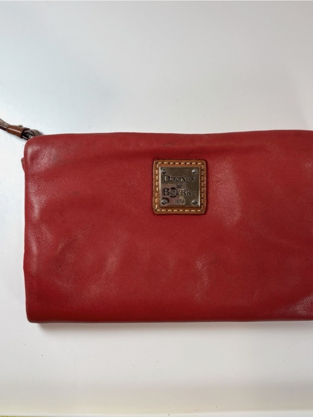 Dooney And Bourke Red Plaid Canvas Signature Large Tote/Red Leather Zip Wallet - Picture 12 of 16